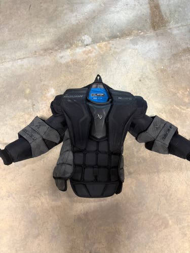 Large Bauer Elite Goalie Chest Protector (Used)