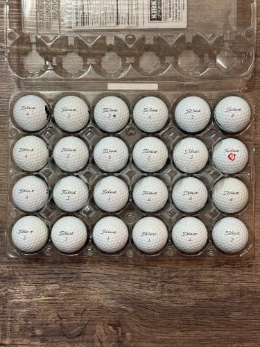 24 Titleist Pro V1x Golf Balls - 5A MINT CONDITION