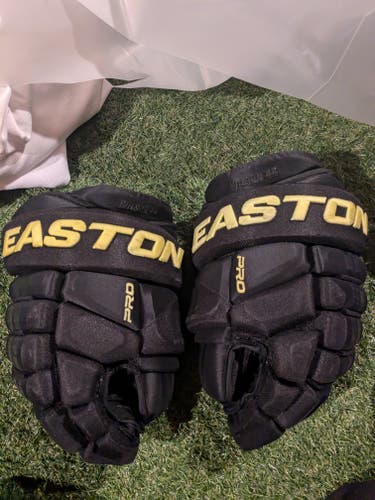 Easton E Pro Gloves 14" Pro Stock (Used)