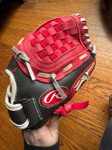 RH Rawlings Baseball Glove 10.5” (Used)