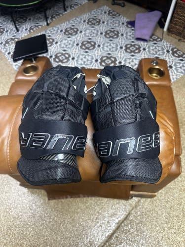 Bauer Supreme Mach Gloves 15" (New)
