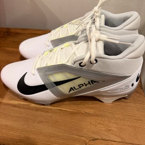 Men's Size M 11.0 (W 12.0) Nike Alpha Menace Pro 4 Mid Top (New)