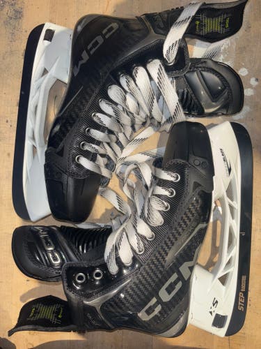 Black/Gray 2024 CCM Tacks XF Pro Hockey Skates Regular Width Pro Stock 8.5 (New)