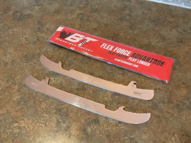 BladeTech Runners 271mm (Used) CCM XS