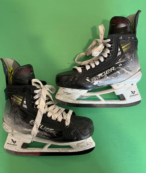 Senior Bauer Vapor Hyperlite 2 Hockey Skates 7 (Used)