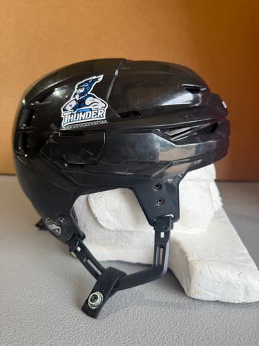 Warrior Covert CF100 Pro Stock Hockey Helmet Small 1421P