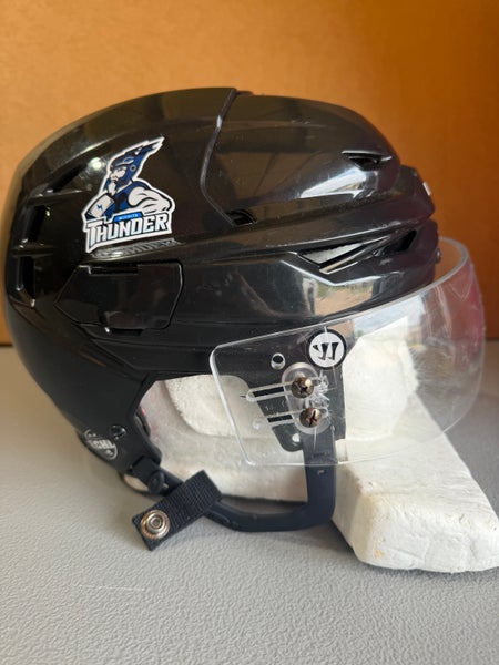 Warrior Covert CF100 Pro Stock Hockey Helmet Visor Combo Medium 1432P