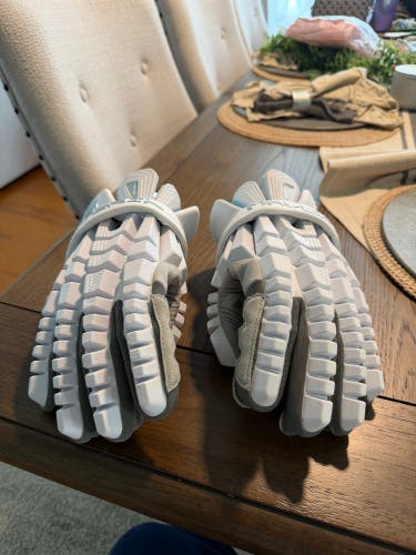 Maverik Shift Lacrosse Gloves (Used)