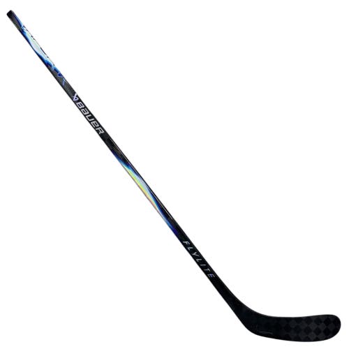 Bauer Vapor Flylite Right Handed Hockey Stick P28 65 Flex (New)
