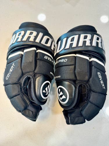 Warrior Covert QR5 Gloves 14" Pro Stock (Used)