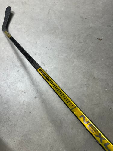 102 Flex P92 Senior Bauer Nexus 2N Pro Right Hand Hockey Stick (New) Pro Stock