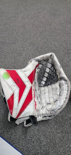 True Catalyst Senior 7x3 Full Right Catch and Block (Used)