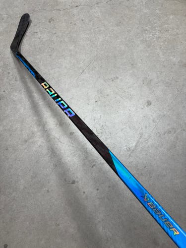 50 Flex P92 Senior Bauer Nexus Sync Right Hand Hockey Stick Pro Stock (Used)