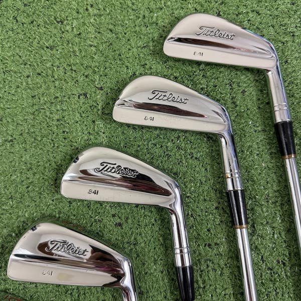 Titleist Tour Model 841 Iron Set 2-PW Dynamic Gold S400 Stiff Flex