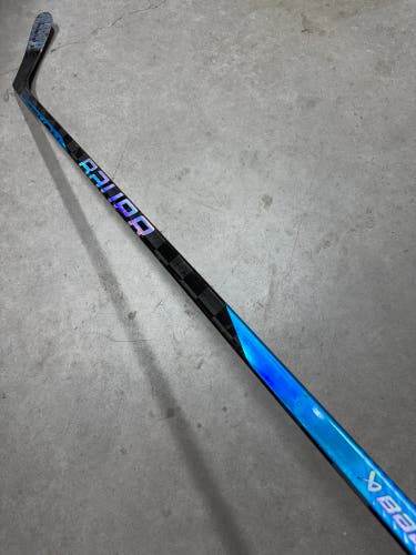77 Flex P92 Senior Bauer Nexus Sync Right Hand Hockey Stick Pro Stock (Used)