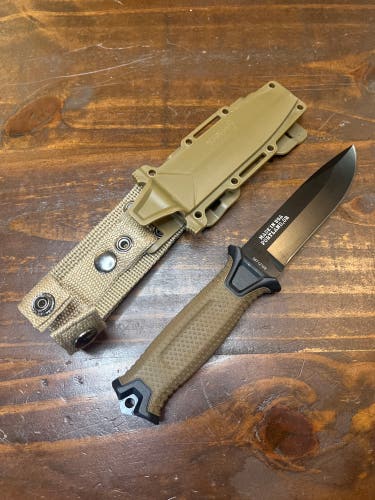 Gerber Knives Strong Arm Fixed Blade Knife W/ Sheath New
