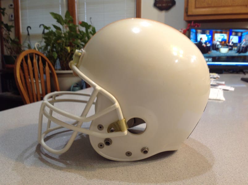 Vintage 1970s - 80s Riddell Full Sized Game Used Football Helmet |  SidelineSwap | Buy and Sell on SidelineSwap