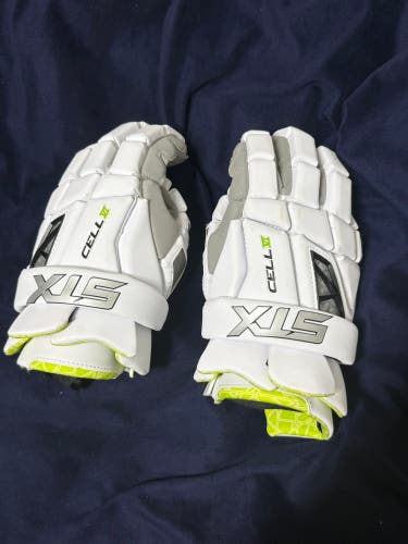 STX Cell vi Lacrosse Gloves (Used)