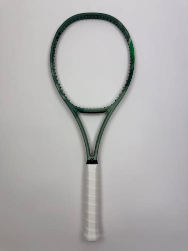 Yonex Percept 97D Pro Stock 2006IP44, 4 3/8 Very Good Condition