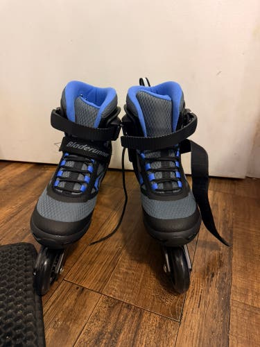 Bladerunner Inline Skates Regular Width Size 7 (New)