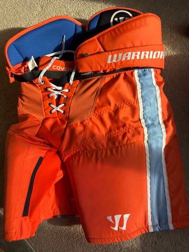 Little Caesars Hockey pants - Senior Large - Like New , used one time for practice!