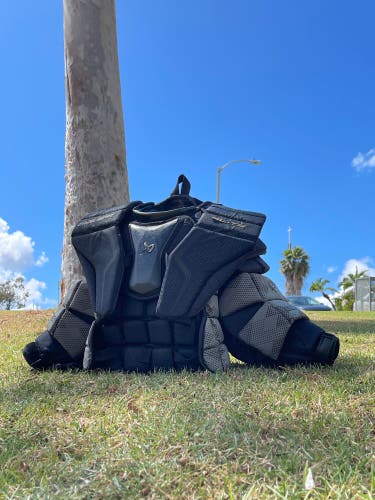 Bauer Elite Goalie Chest Protector