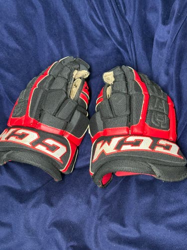CCM U+ 12 Gloves 13" (Used)