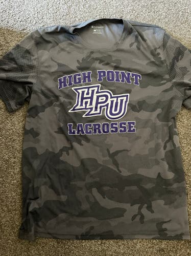 Gray XL Men's Champion Shirt (Used)