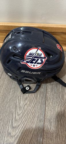 Small Bauer Re-Akt 155 Helmet (Used)