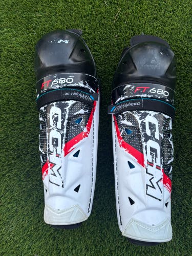 Senior CCM JetSpeed FT680 15" Shin Pads (Used)
