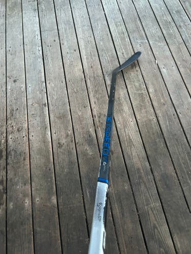 Senior CCM JetSpeed FT6 Pro Right Handed Hockey Stick P28M 75 Flex Pro Stock (Used)