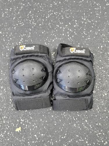 Used Skateboard Elbow Pads Black Youth 11849-S000038060