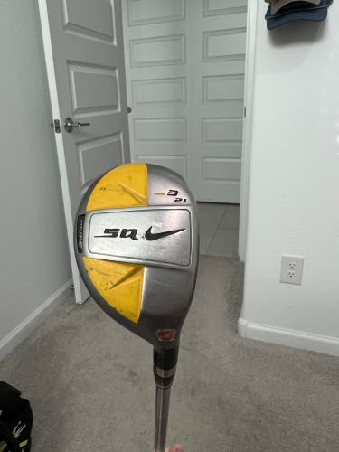 2005 Nike Sasquatch Sumo Right Handed Iron Set Regular Flex 8 Pieces Graphite/Steel Shaft (Used)
