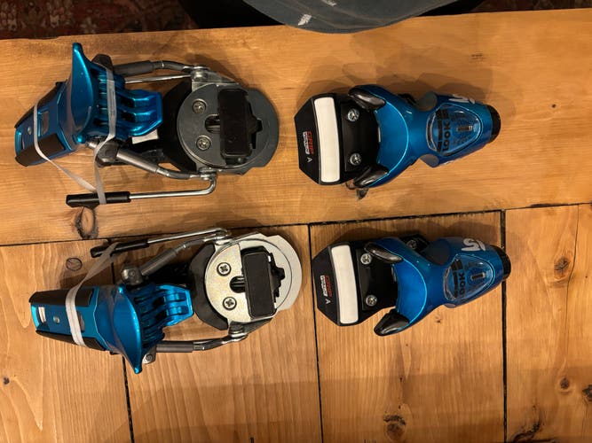 Look pivot 15 ski bindings blue
