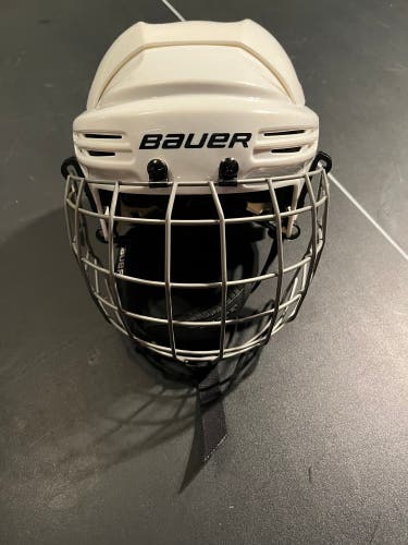 Youth Bauer 2100 Helmet (Used)
