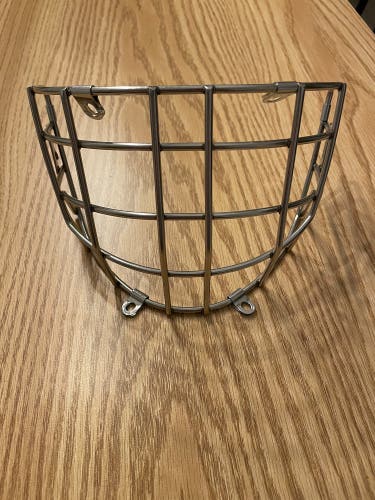 Bauer 950 Chrome Cage (New)