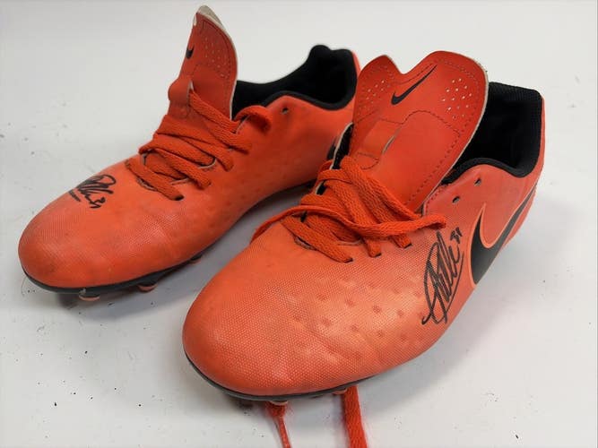 Nike Magista Soccer Cleats, Orange, Size 6Y