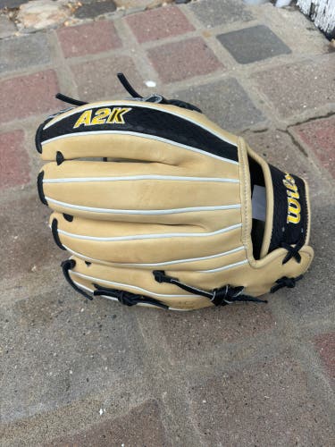 Wilson A2K RH Infield Baseball Glove 11.5" (New)