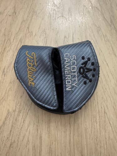 2024 Scotty Cameron Mallet Futura 5S Right Handed Putter Uniflex 35" (Used)