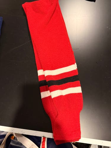 Red Senior Large Knit Socks (Used)