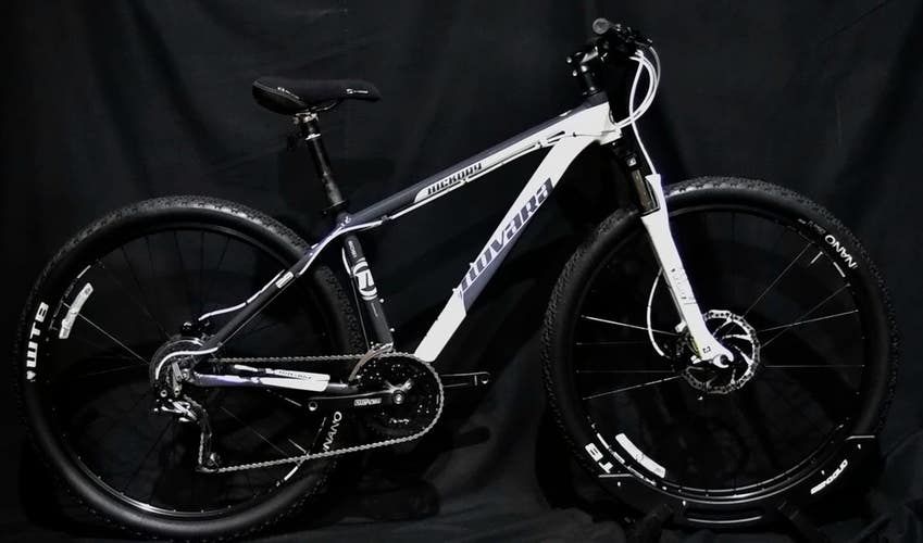 NOVARA HICKORY MOUNTAIN BIKE SIZE M, 17",  27 SPEED, ALUMINUM, 29" WHEEL