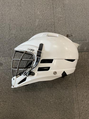 Used Cascade CS-R YOUTH Lacrosse Helmet White One Size 11614-S000234000