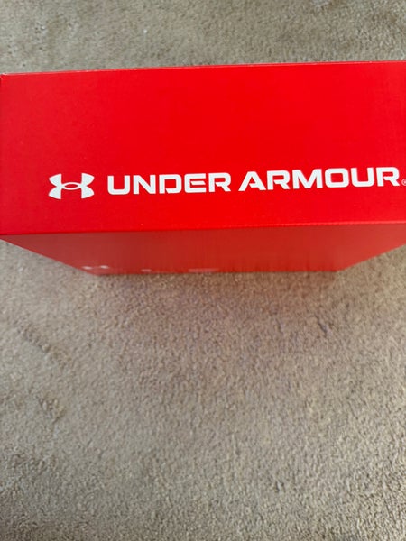 Gray Men's Size M 10.0 (W 11.0) Adult Under Armour Harper 8 Low Top Turf Cleats (New)