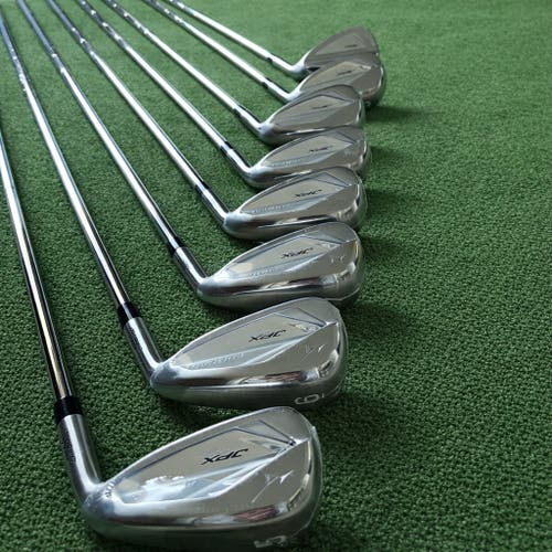 Men's 2023 Mizuno JPX 923 Forged Right Handed Iron Set Stiff Flex Steel Shaft (New)