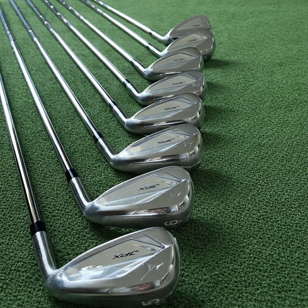 Men's 2023 Mizuno JPX 923 Forged Right Handed Iron Set Stiff Flex Steel Shaft (New)