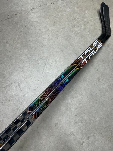 2 PACK P92 90 Flex Senior True Hzrdus 9x4 Left Hand Hockey Stick Pro Stock (New)