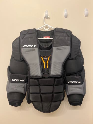 XL CCM Pro Spec Goalie Chest Protector Pro Stock (Used)