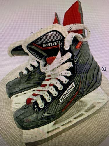 Bauer NSX Hockey Skates Regular Width Size 4 (Used)