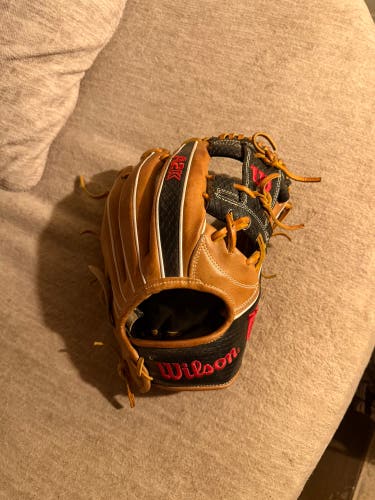 Wilson A2K RH Infield Baseball Glove 11.75" (Used)
