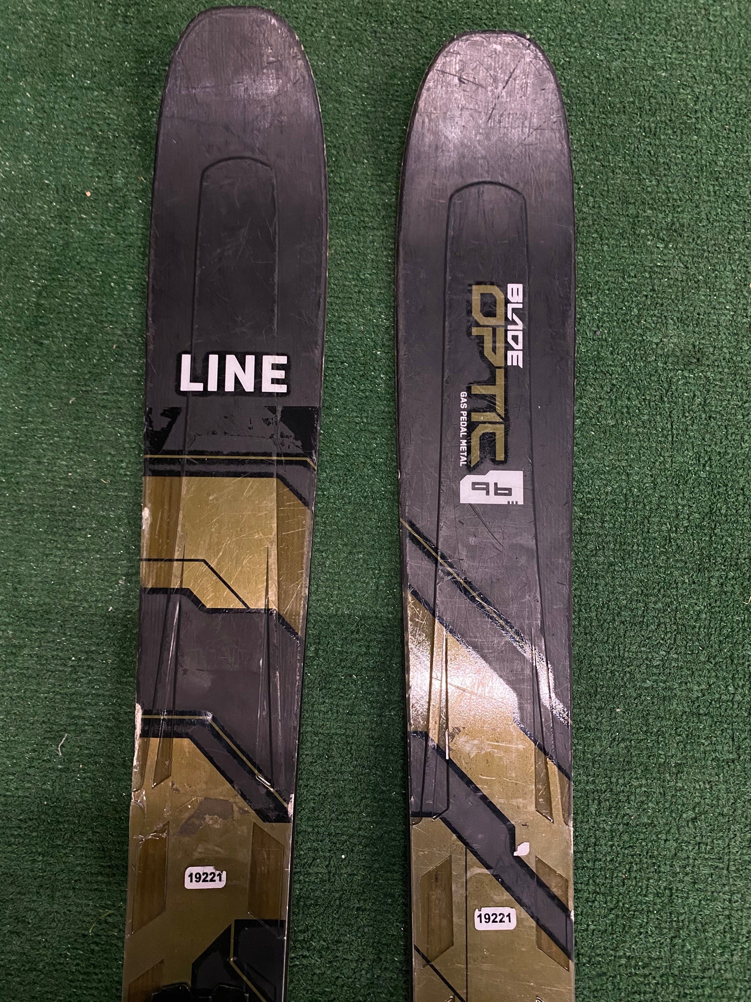 Line Mr Pollard Opus Skis | Used and Closeout